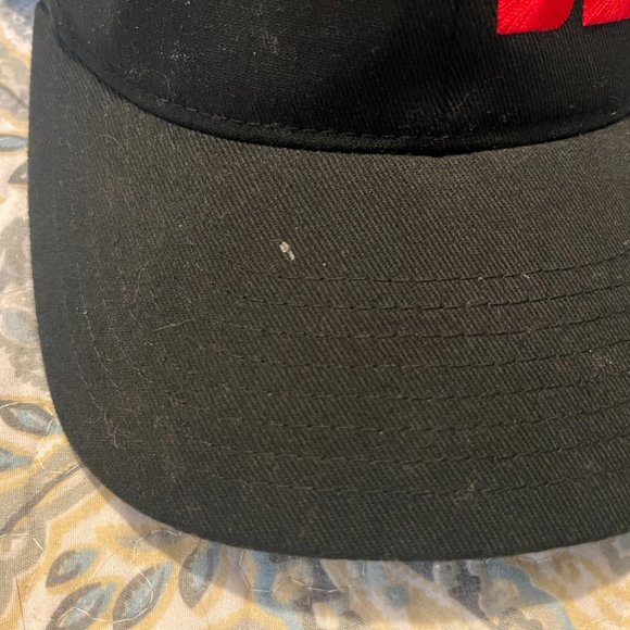 The Walking Dead Season 6 - Exclusive Crew Only Hat (Ponytail Hole)